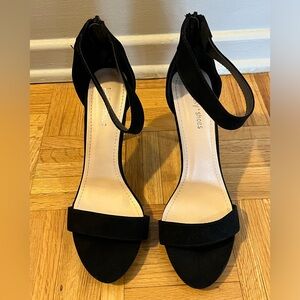 High Heel- size 8.5